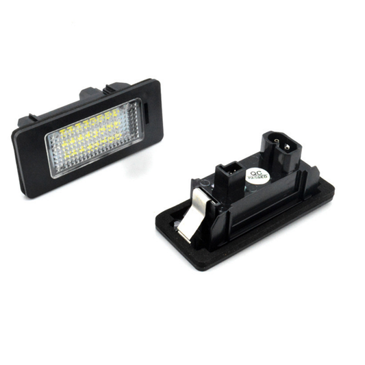 Set di 2 x LED per targhe BMW E60 E39 E71 E70 E81 E82 E84 E90 E91 E92 E93